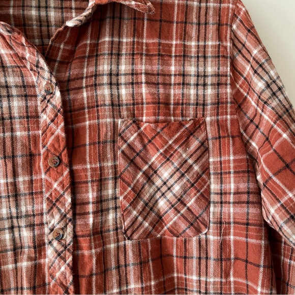 Orange and Brown Plaid Button-front Oversized Flannel Shirt - Picture 6 of 6